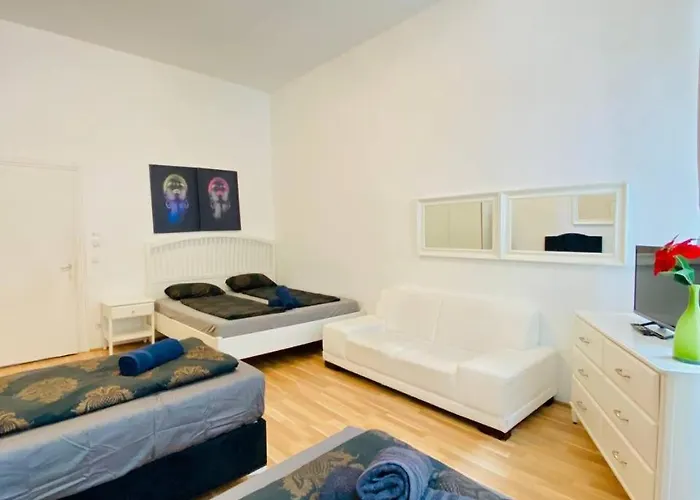Cozy Lg Bécs